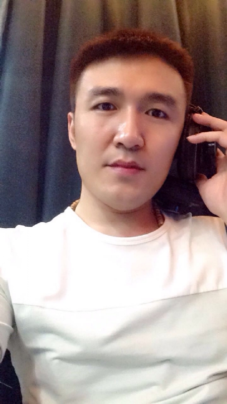 雷的第一张照片--青岛蓝颜知己交友网