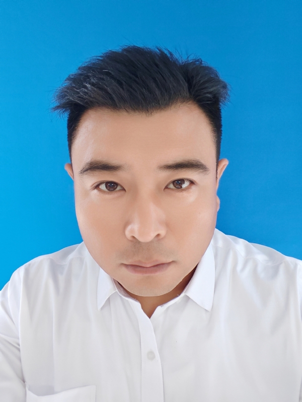 深呼吸的第一张照片--青岛蓝颜知己交友网